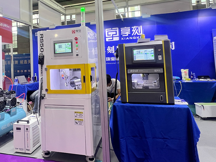 享刻RS50小型五軸雕刻機(jī)